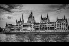 Open_Mike-Wheeller_Hungarian-Parliament-Building-Budapest_9.5